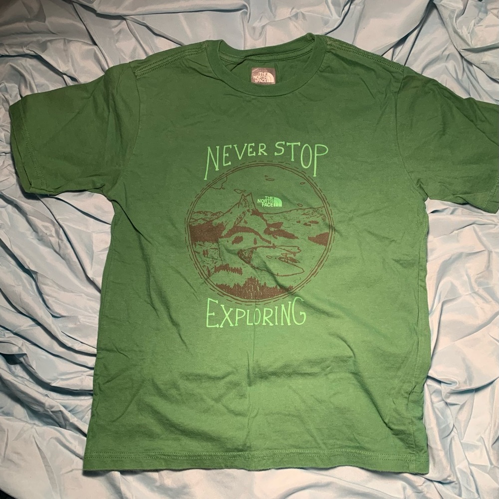 North face graphic t-shirt